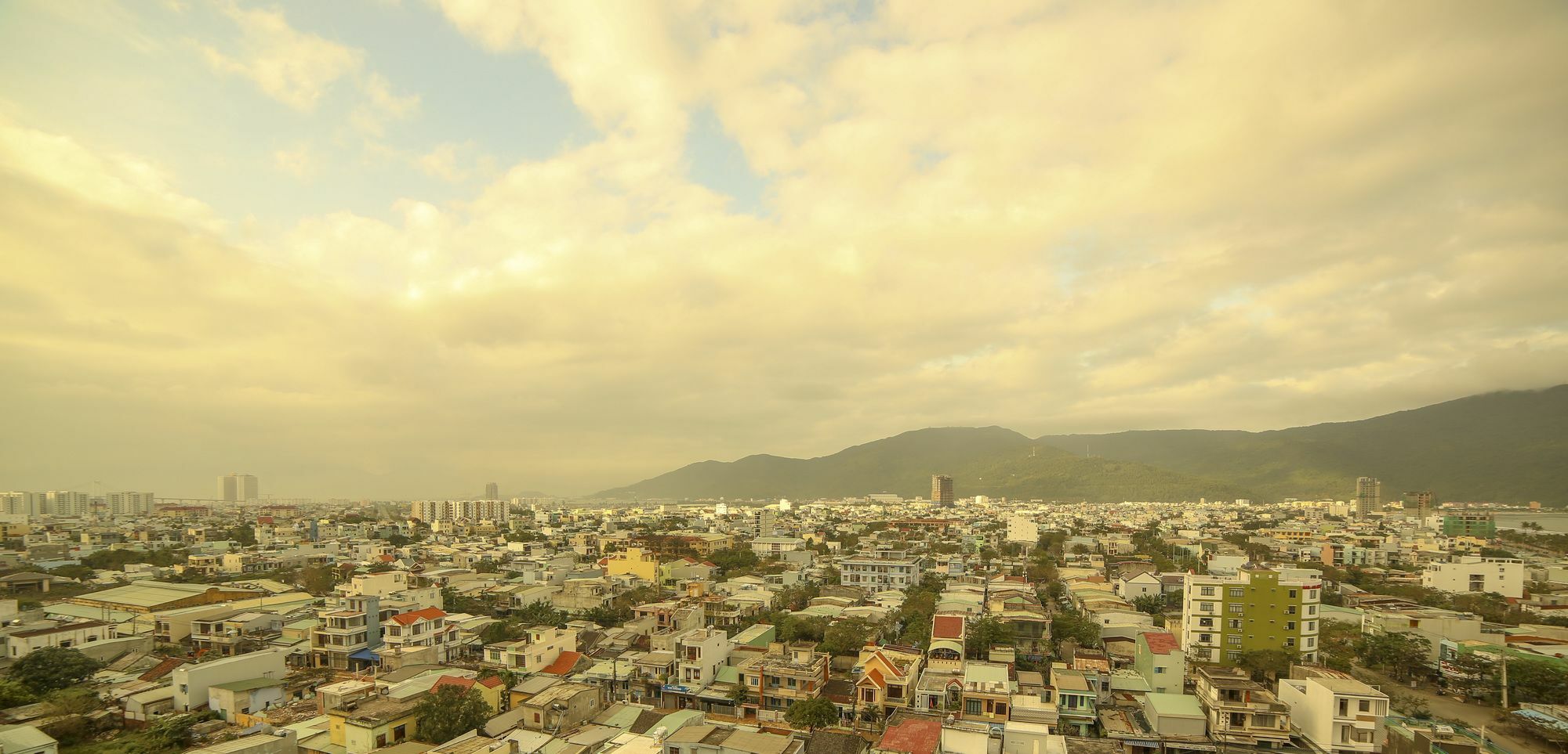 Anh Phuong Hotel & Apartment Da Nang Bagian luar foto