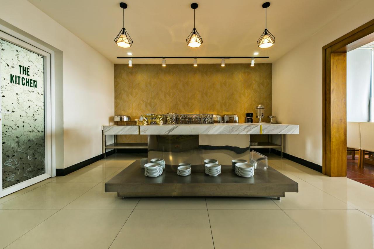 Anh Phuong Hotel & Apartment Da Nang Bagian luar foto